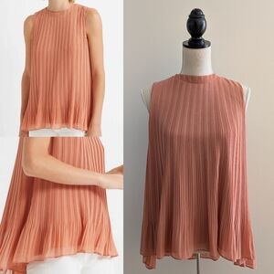 Like New Club Monaco Peach Pleated Sleeveless Swing Top Sz S